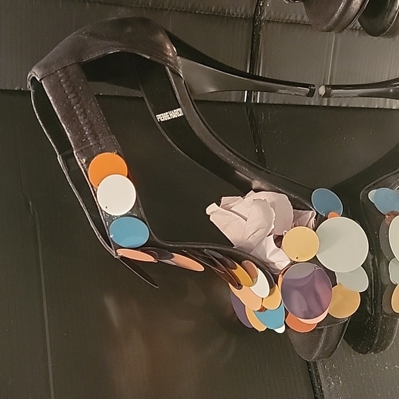 Pierre Hardy new this yr shoes shimmering black with big sequins sz 36.5, 4in he - Picture 2 of 10